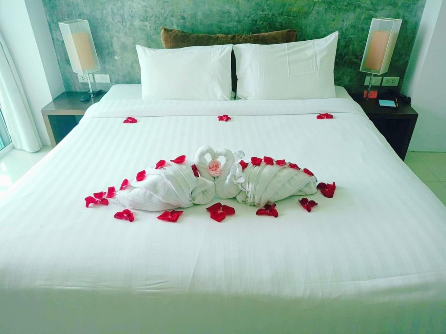 The Album Hotel Patong Exterior photo