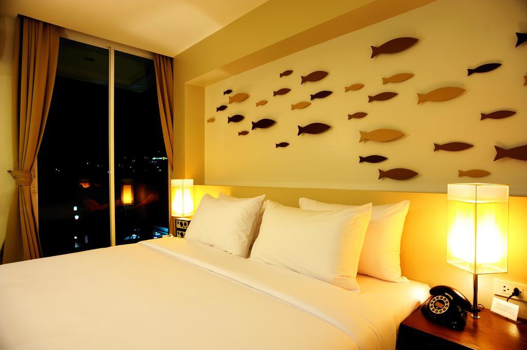 The Album Hotel Patong Exterior photo